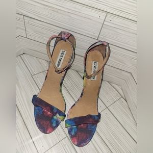 Steve Madden Tie Dye Pumps